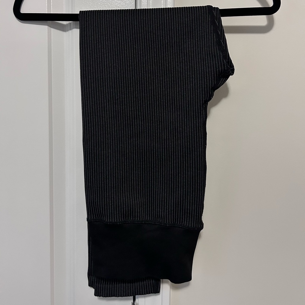 Euc Size L Offline 3 Piece Matching Set - image 4